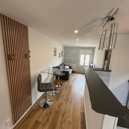 Petit Nid Pour 4 Personnes-hyper Centre Appartamento Niort